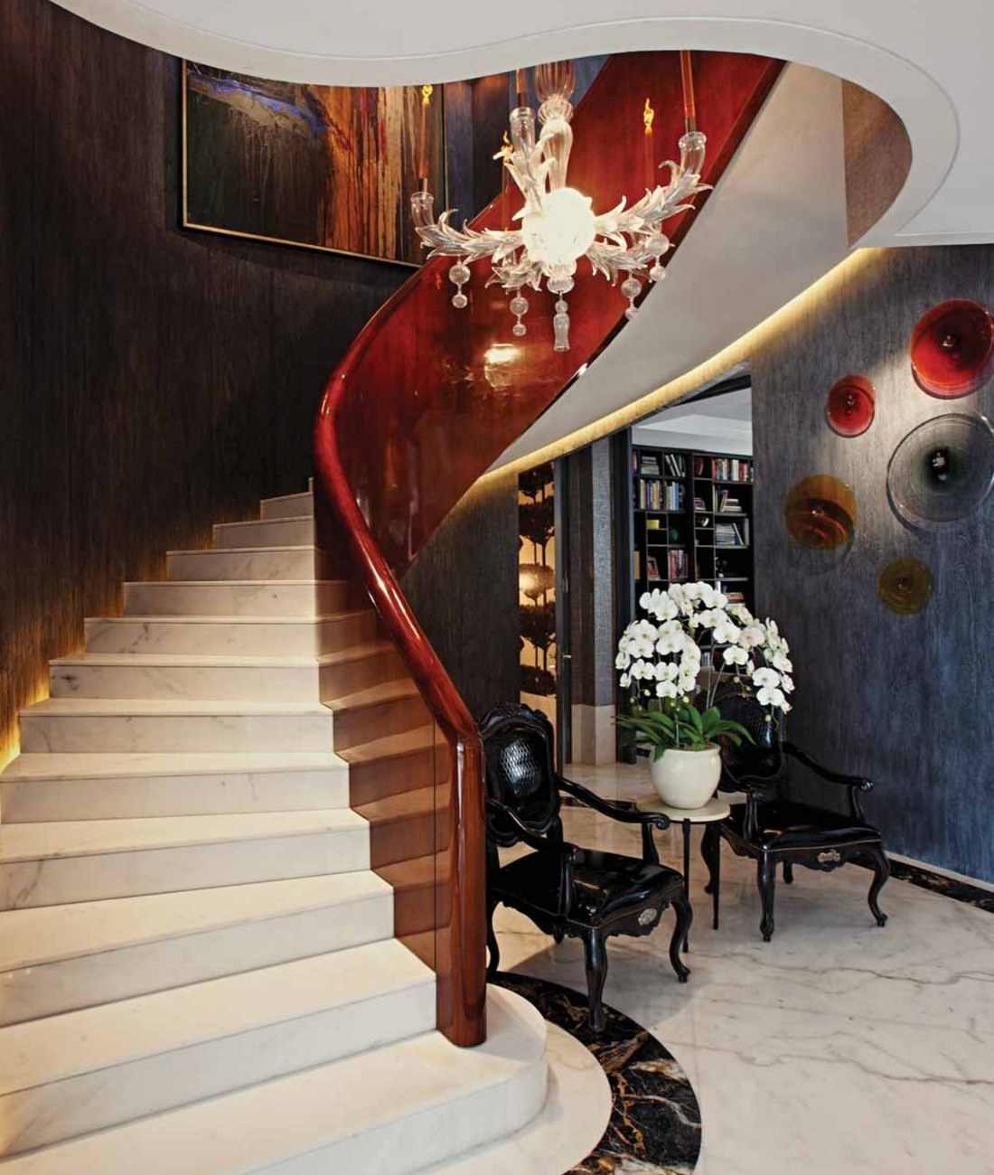 Curved premium stair handrail and interior